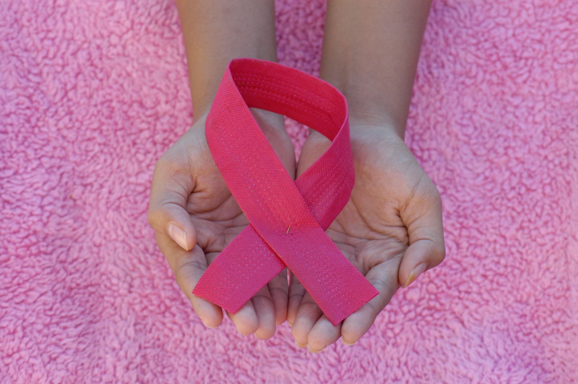 breast screening pink riibbon